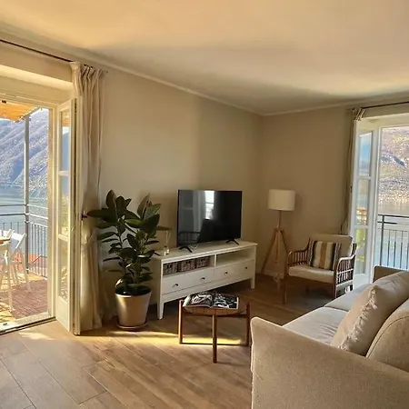 Il Noce View Apartment *